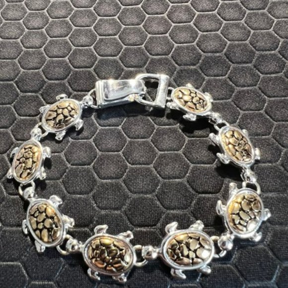 Turtle Bracelet Made of Silver and Gold 18K White Gold Plated - Picture 1 of 1